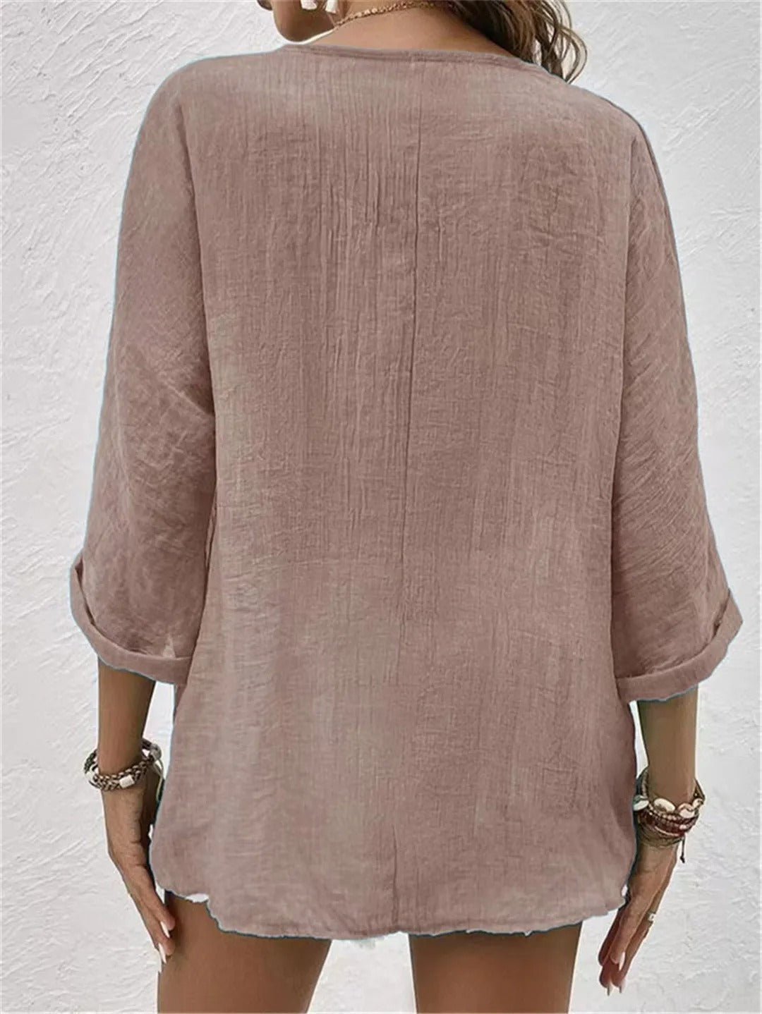 Blouse Élégante à Col V – Style Polyvalent & Confort Léger