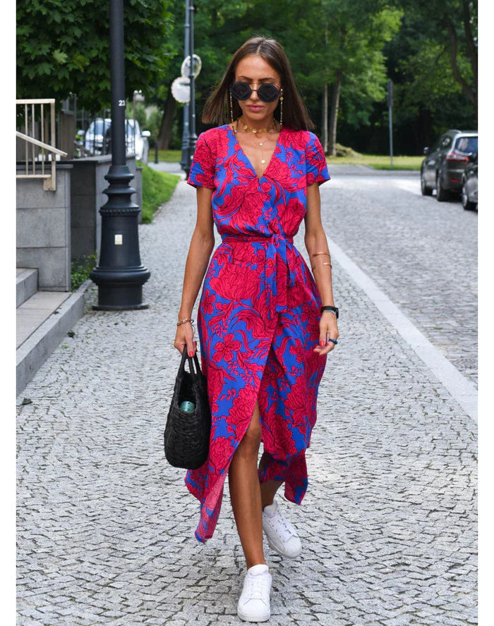Robe midi portefeuille estivale – Légèreté, féminité & élégance moderne