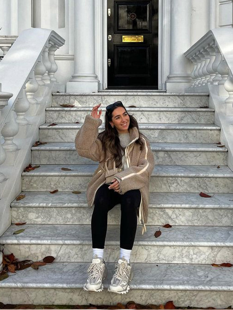 Jehanne | Veste Femme Teddy Oversize en Polaire avec Fermeture Éclair et Col Montant