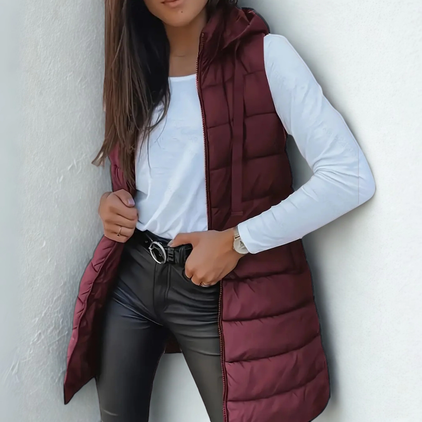 Gilet Matelassé Femme à Capuche | Léger et Stylé