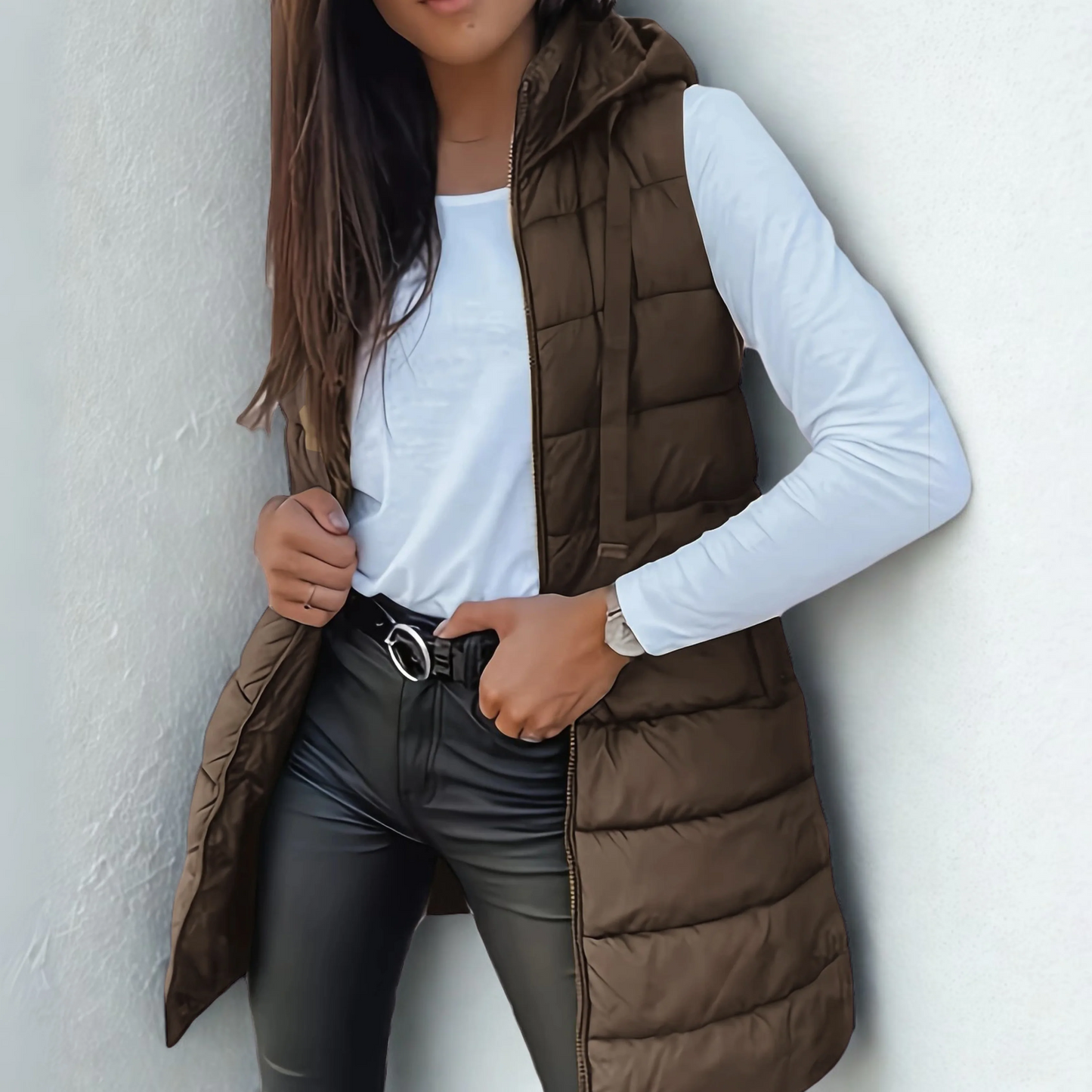 Gilet Matelassé Femme à Capuche | Léger et Stylé