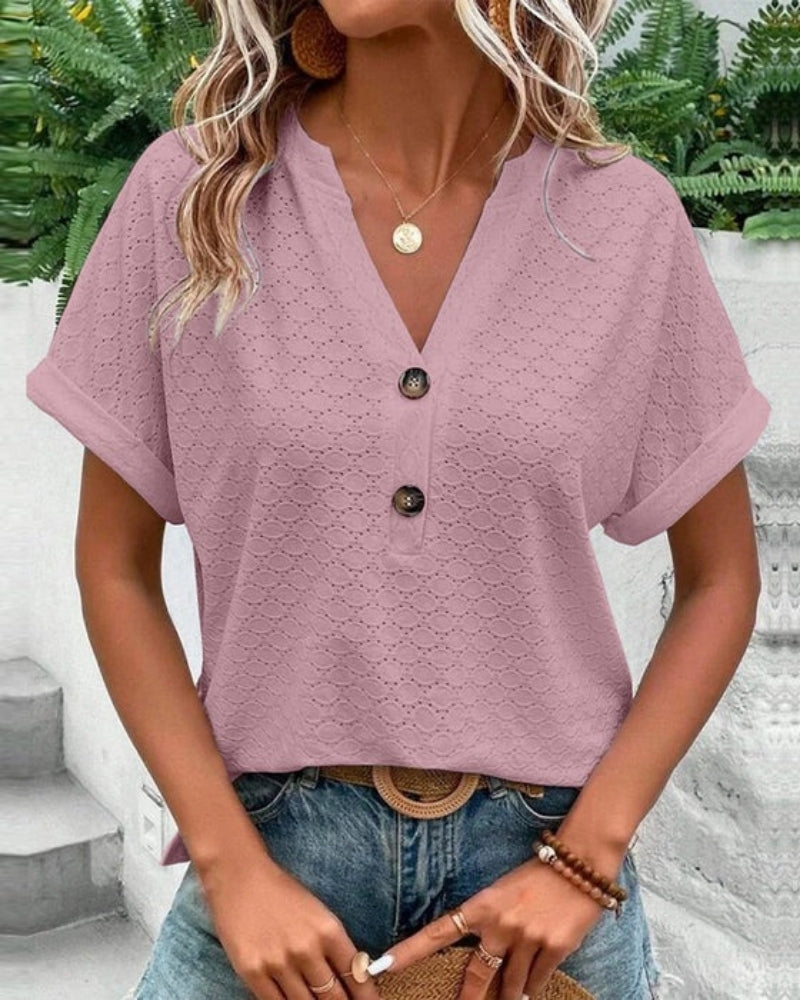 Haut à Manches Courtes avec Col V pour Femme – Style Léger pour les Journées Chaudes