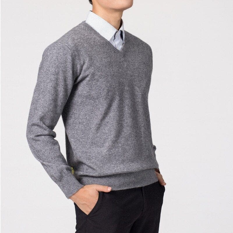 Pull Homme en Cachemire avec Col V – Luxueux, Confortable & Élégant