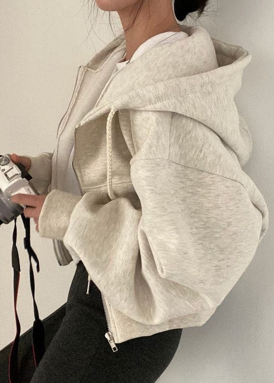 Veste à capuche courte pour femme avec fermeture à glissière – Moderne, Confortable & Polyvalente