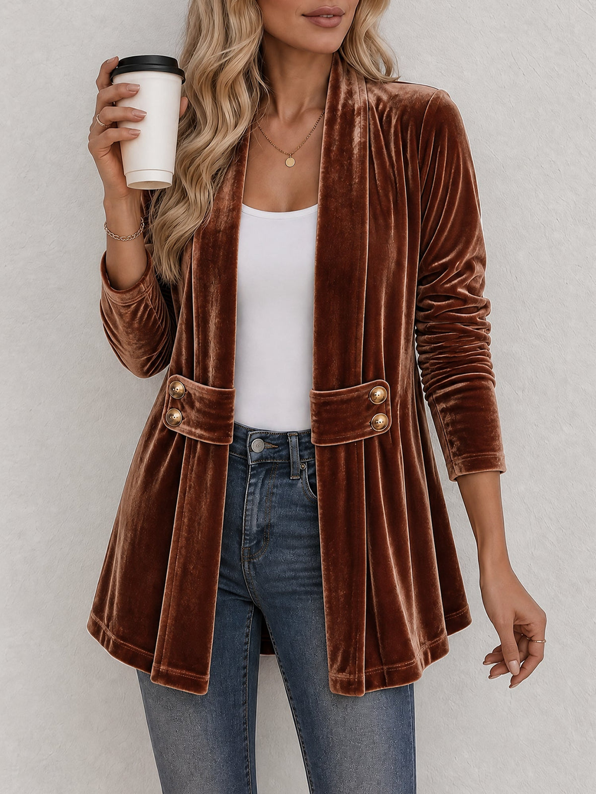 Gilet femme | Gilet en maille ouvert à revers larges et boutons décoratifs