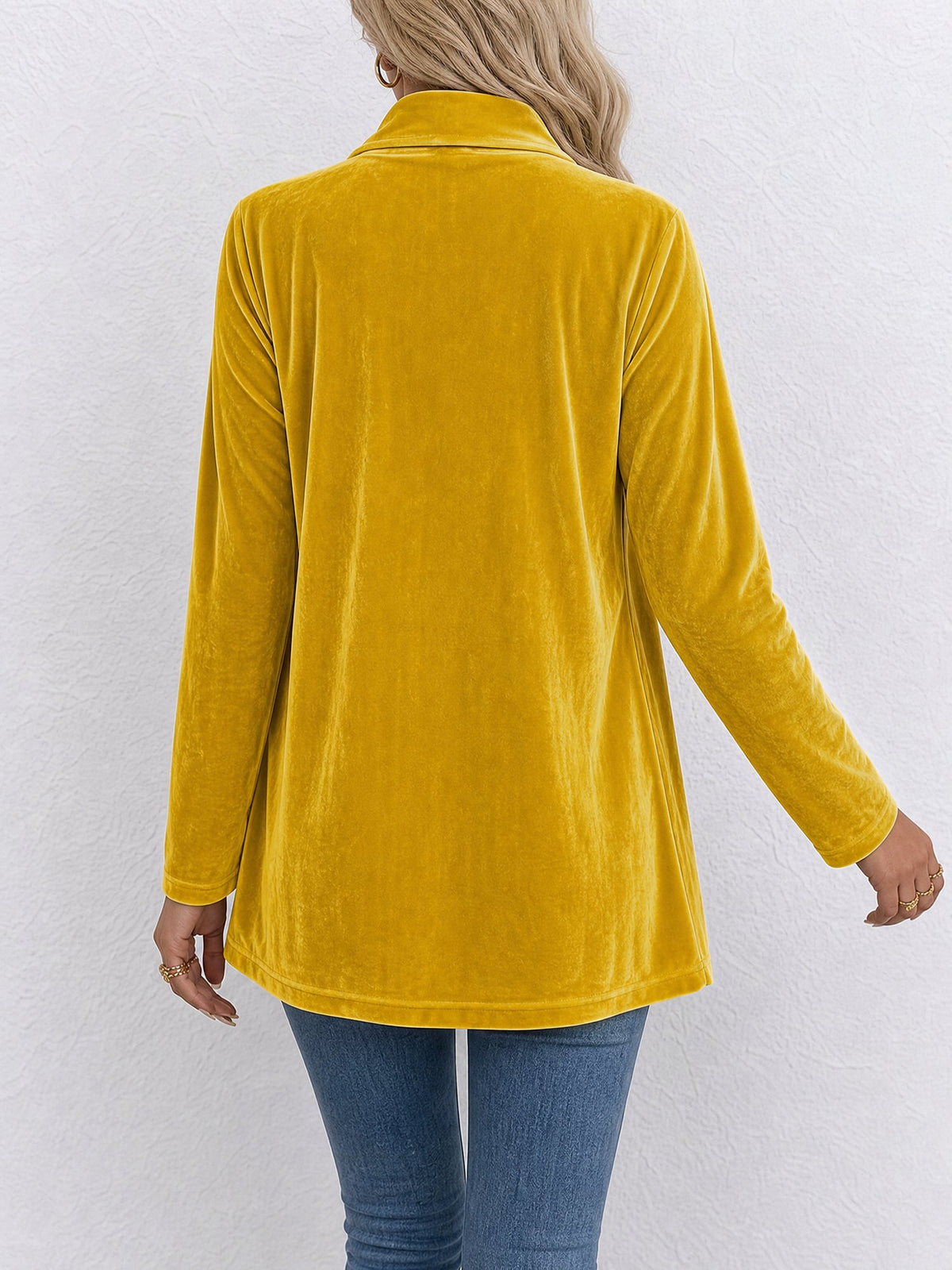 Gilet femme | Gilet en maille ouvert à revers larges et boutons décoratifs