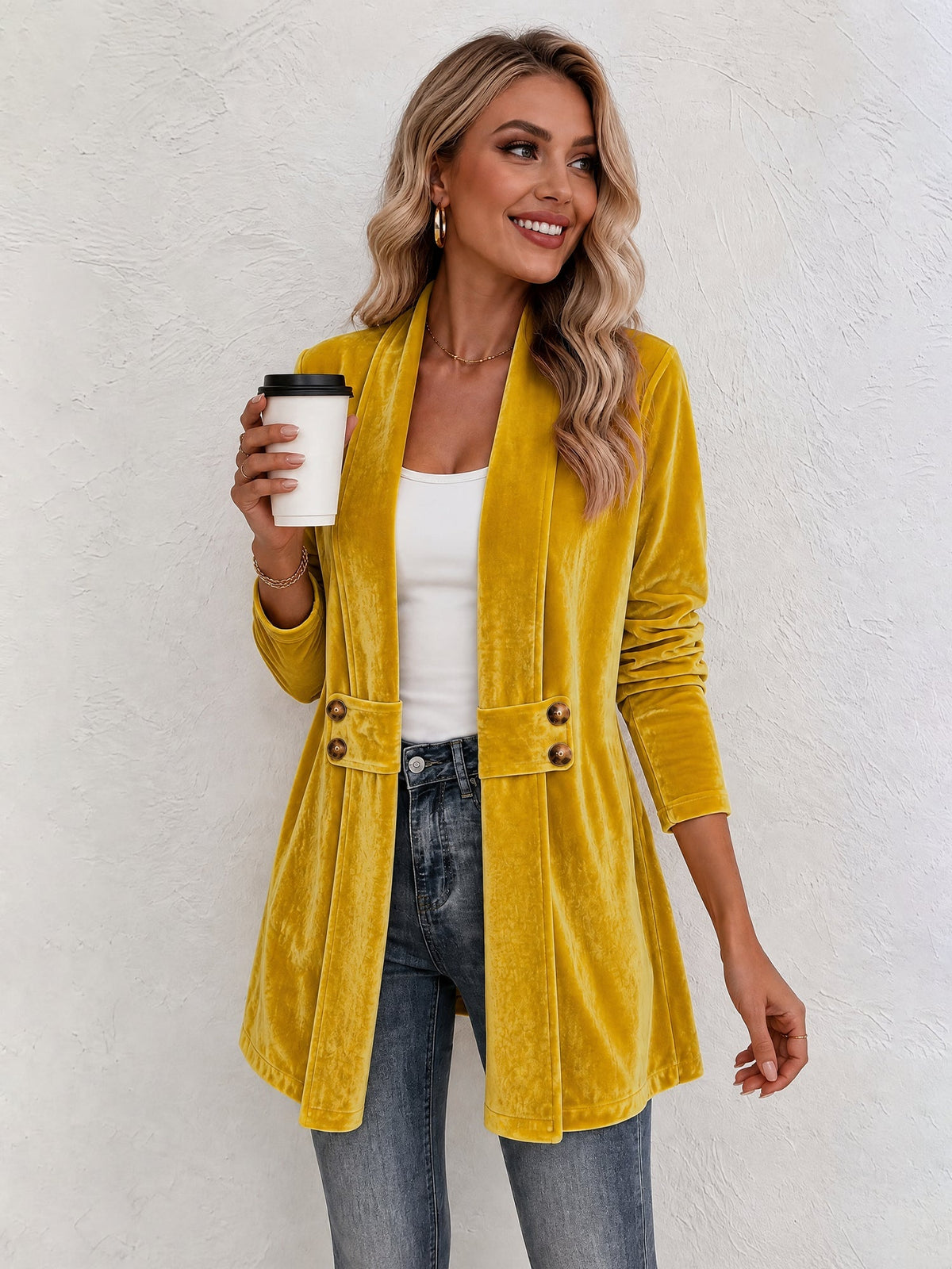 Gilet femme | Gilet en maille ouvert à revers larges et boutons décoratifs