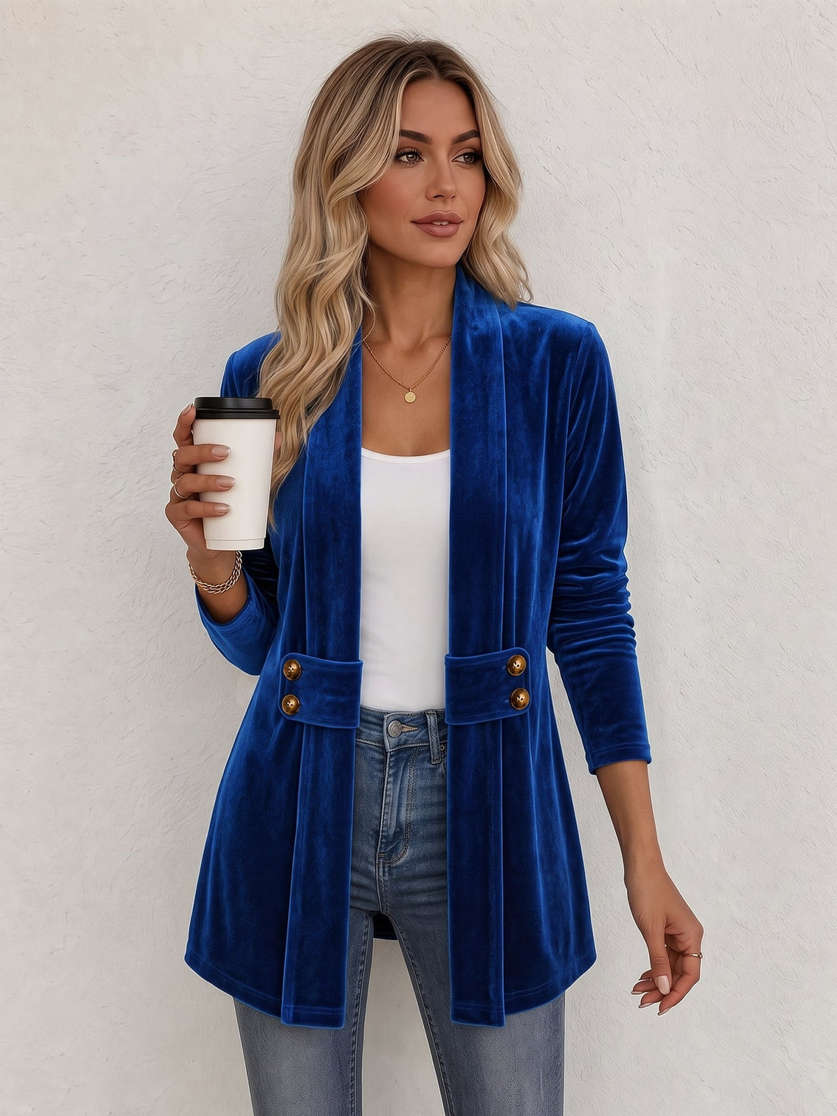 Gilet femme | Gilet en maille ouvert à revers larges et boutons décoratifs